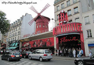 Moulin Rouge. Montmartre. Paris