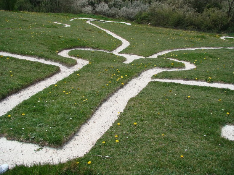 cerne-abbas-giant-4 cerne-abbas-giant-4