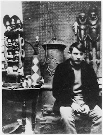 Picasso studio, Bateau-Lavoir studio, Bateau-Lavoir Picasso, Picasso studio 1908, Picasso African sculpture, Picasso African art, Picasso studio Bateau-Lavoir Paris 1908, Picasso Paris studio, Picasso Paris studio 1908, Picasso studio African sculpture, Picasso Primitivism