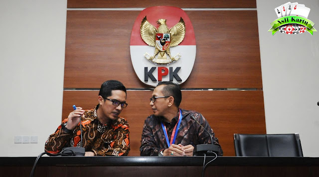 KPK Tetapkan Auditor BPK dan Pegawai Jasa Marga Tersangka