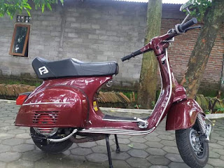 Fs. Vespa Sprint Th. 77 dan Vespa Super Th. 78 