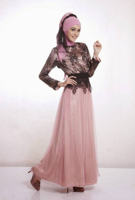 Model Kebaya