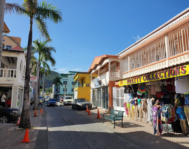 St Maarten