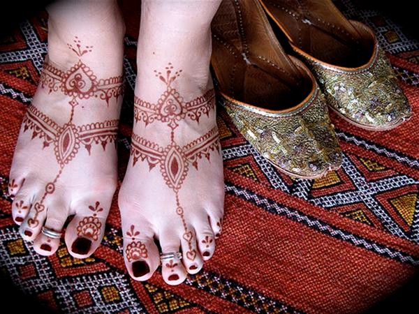 New foot mehandi designs