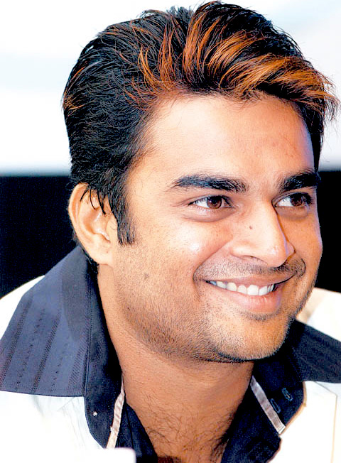 Mix masala: Free Download R Madhavan new wallpapers