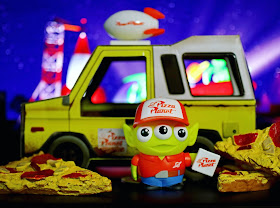 Toy Story Mattel Pixar Alien Remix Pizza Planet Truck Driver Comic-Con 2020 Exclusive