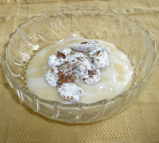 Yogurt w/ Honey & Nuts