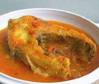  Siapa yang tidak kenal ikan yang satu ini Resep Gulai Ikan Gurame Pedas