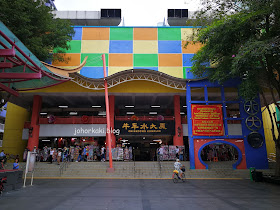 Singapore-Chinatown-Complex-Food-Centre