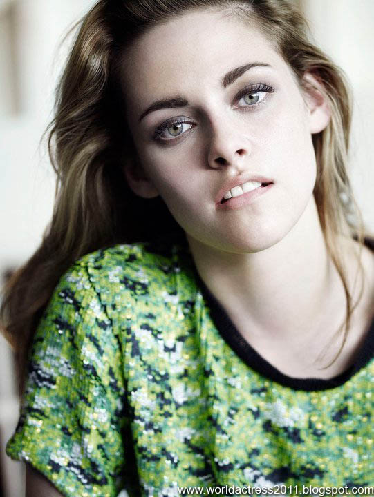 kristen stewart 2011