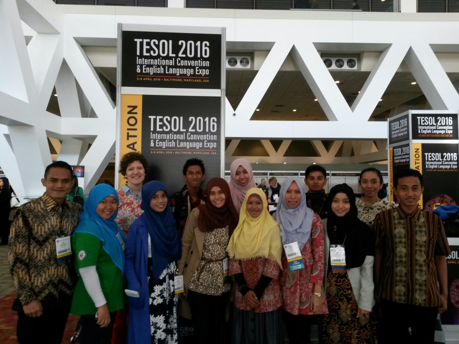 Delegasi IVLP TESOL Leadership Exchange dan Ibu Jenn RELO Jakarta