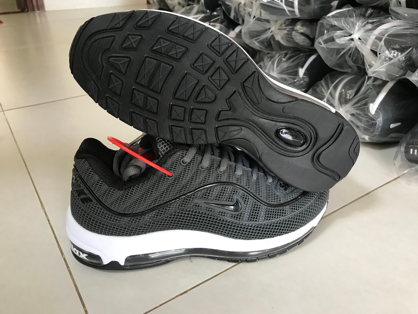 Giày Nike Nam Air Supreme SF Size 40