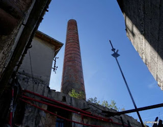 urbex-usines-filature-coffre-fort-cheminée-jpg