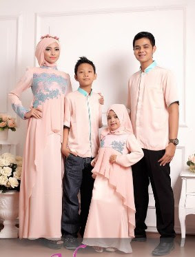 Berbagai model dan desain baju muslim untuk seragam keluarga kini semakin unik dan bagus 34+ Koleksi Baju Muslim Keluarga 2017 Modern Terbaru