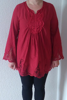 www.zaful.com/lace-trim-plus-size-tunic-blouse-p_218043.html?lkid=346765