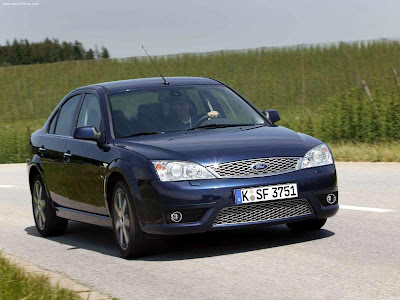 Ford Mondeo Station Wagon 2004. 2004 Ford Mondeo Titanium V6