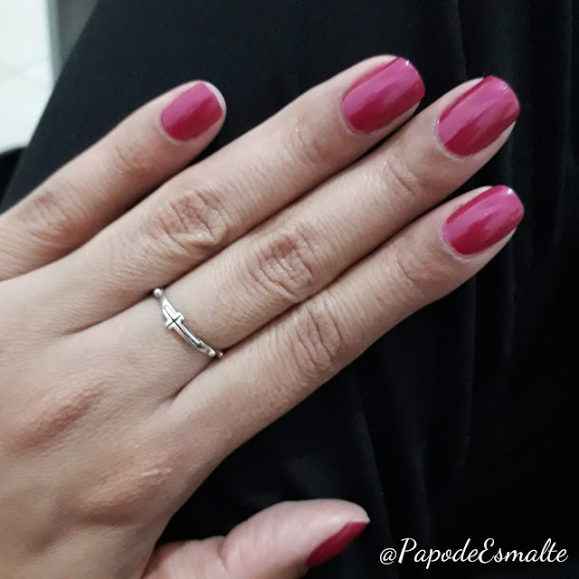 Esmalte da vez, Rosa Pitanga, Risque, Risque da Semana, Unhas da Vaci, Papo de Esmalte