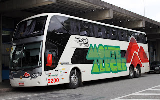 ônibus da empresa Monte Alegre no porto de Santos