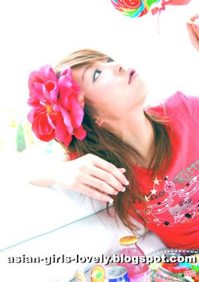 Aya Hirano J-pop singer japanese