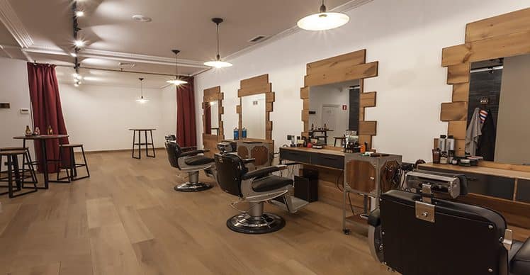 Contoh Dekorasi Barbershop Sebagai Referensi Untuk Sebuah 