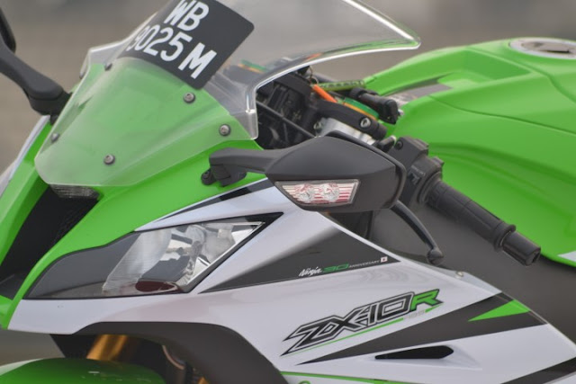 Spesifikasi Dan Harga Kawasaki Zx 10R New Bulan Februari 2016  
