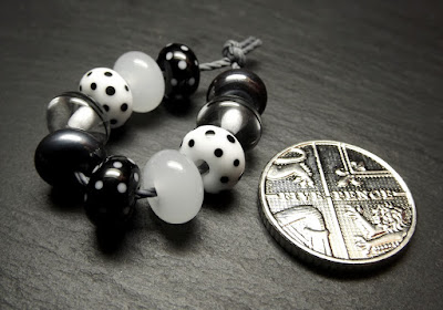 Lampwork glass beads by Laura Sparling