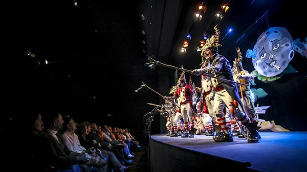 La chirigota 'El Batallón Rebaná' presenta su antología de Manolo Santander en el Teatro Los Remedios