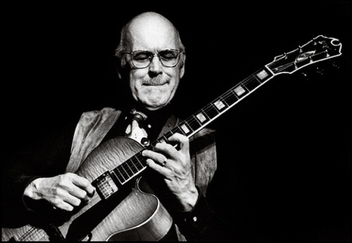 Jim Hall "Jim Hall Live !". Jimmy Hall model.