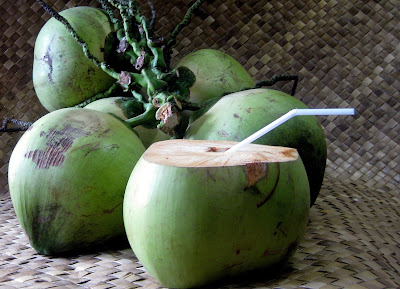 Benefits of Coconut Water For Beauty and During Pregnancy