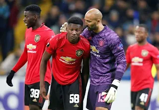 Manchester United 'fearing two goalkeeper summer transfer exits'