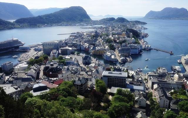 Menengok Keindahan Alam Norwegia Negara Pertama Paling 