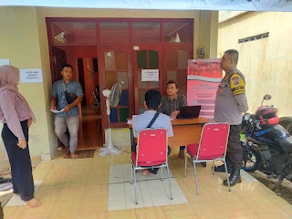 Bhabinkamtibmas Kalurahan Margosari  Monitoring Kegiatan di Kantor Panwascam Kapanewon Pengasih