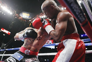 Floyd Mayweather wins vs Miguel Cotto unanimous decision