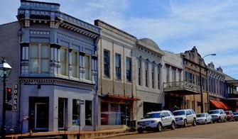 downtown Natchez