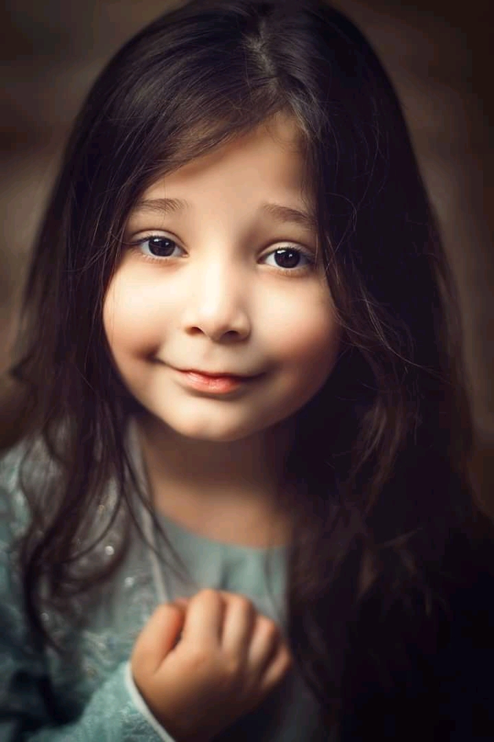 Images of happy child, Child image Funny, Cute Child photos Images, Child images free download, Small children photos, Children photos download, Beautiful children's photos download, Whatsapp DP, Best child images, child dp, happy child images
