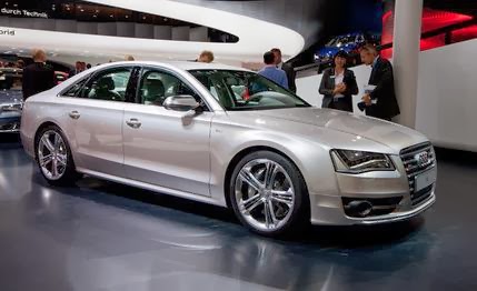 Audi S8