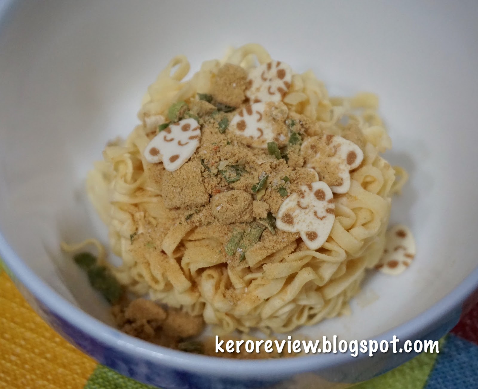 รีวิว นิสชิน บะหมี่กึ่งสำเร็จรูป รสเต้าหู้ทอด และรสแกงกะหรี่ (CR) Nissin Mug Udon Deep Fried Tofu and Curry Pork Flavor.
