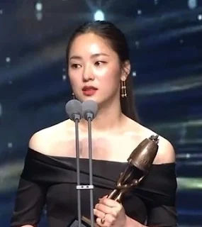 Penghargaan Yang Pernah Di menangkan Jeon Yeo Bin
