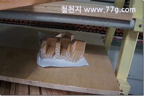 77gDSC01713-20130530-144307