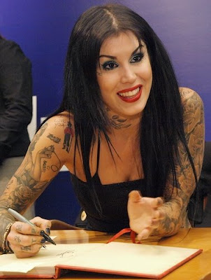 Kat Von D from the television show L.A. Ink appeared before a very 