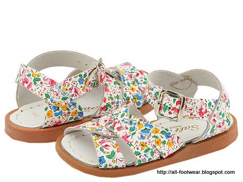 All footwear:L478-70889