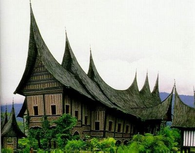 Ar Shasya: SENIBINA RUMAH MINANGKABAU