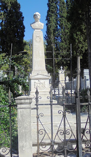 το ταφικό μνημείο του Αλέξανδρου Μαυροκορδάτου στο Α΄ Νεκροταφείο των Αθηνών