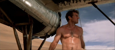 Dennis Quaid Shirtless