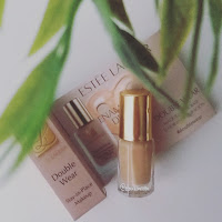 muestra de maquillaje estée lauder