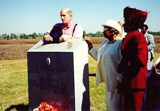 Minnie biographer Paul Garon at the ceremony in 1998 