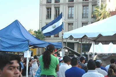 La cultura cuscatleca inunda el centro de Los Angeles