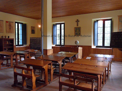 Museo de la Escuela Rural de Asturias, Viñón. Grupo Ultramar Acuarelistas