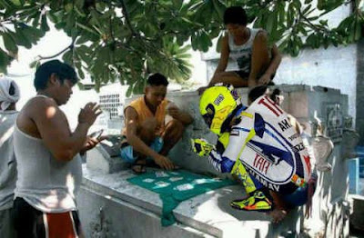 Gambar Lucu MotoGP