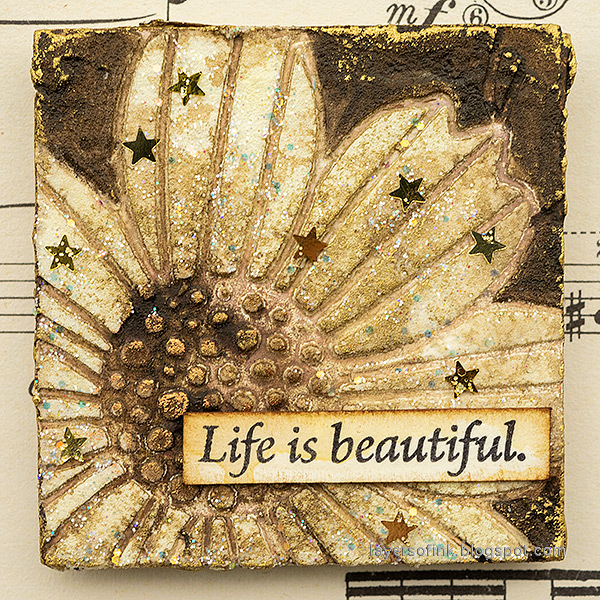 Layers of ink - Stenciled Cosmo Flower Magnet Tutorial by Anna-Karin Evaldsson.